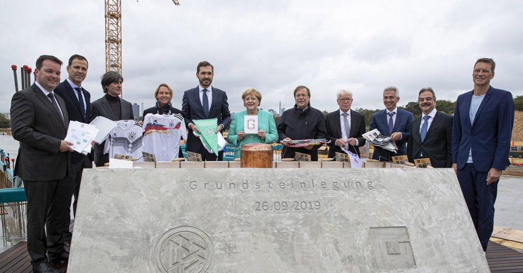 Grundstein zum Bau des neuen DFB gelegt
